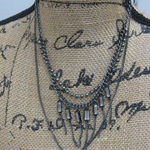 NWOT Guess rhinestone chain statement necklace